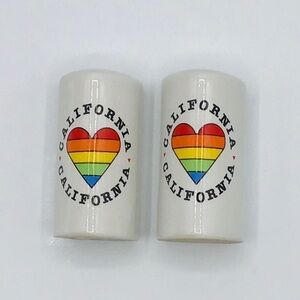Vtg Salt & Pepper Shakers Set California Rainbow Heart Pride 70’s Valentine